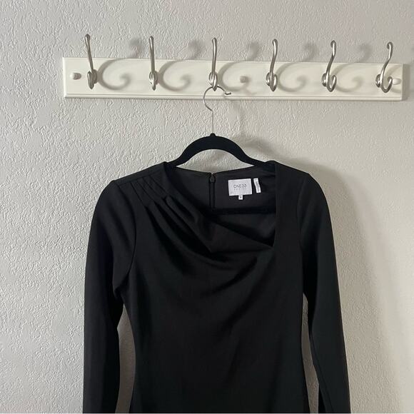 One33 Social Black Asymmetric Faux Fur-Trimmed Crepe Mini Dress - Picture 5 of 9